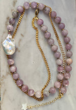 Charger l'image dans la galerie, Collier 22h22
